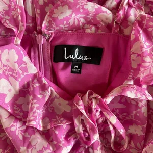 Lulus Pink Floral Ruffle Mini Dress Sleeveless Tie Front Chiffon Size M NEW thumbnail 6