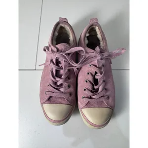 UGG Suede Shearling Lined Sneakers Women‎ Size 5.5 Purple Lace Up Minimalist thumbnail 2
