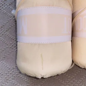 Moon boots Size 7 thumbnail 6