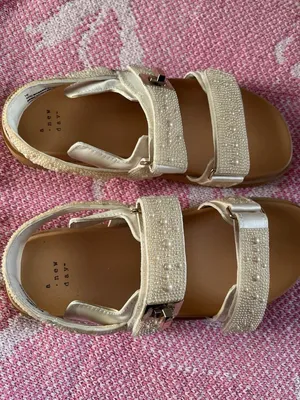 A New Day Women's Beige White Pearl Beaded Flat Synthetic Sandals Size 7.5 thumbnail 4