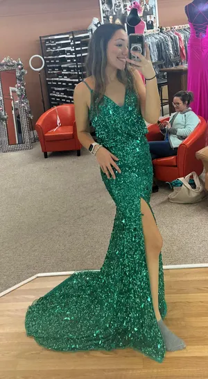 Sherri Hill Green Prom/Pageant Dress thumbnail 1