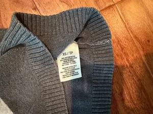 Aeropostale OG Vintage Grey Cotton Striped V-Neck Sweater Size XS Trending thumbnail 6