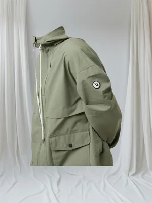 Vuori Women’s Elijo Rain Jacket Color Pistachio Green Size Large New $198 thumbnail 5