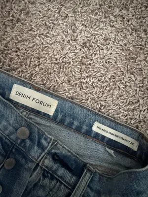 Denim Forum Arlo Aritzia High-Rise Straight thumbnail 2
