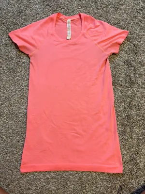 Lululemon Swiftly Short Sleeve thumbnail 2