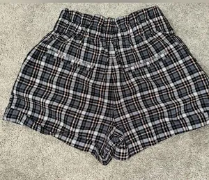 American eagle shorts thumbnail 3