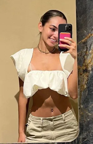 Zara white top thumbnail 1