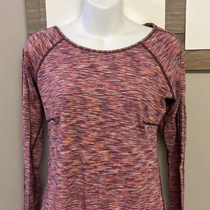 Lululemon Athletica Heather Purple Scoop Neck Long Sleeve Thumb Hole Top- Sz 10 thumbnail 4