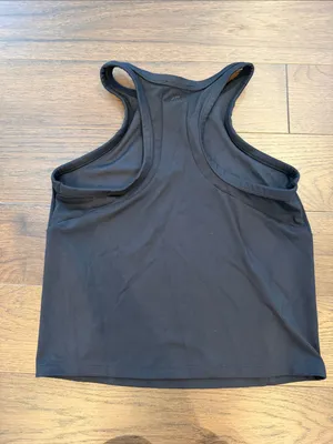 all in motion Black High-Neck Crop Tank Size Medium - P25 thumbnail 4