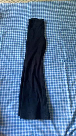 Abercrombie and Finch Flared leggings thumbnail 4