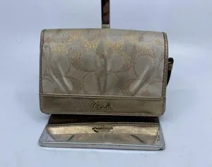 Coach Women's Gold Tan Wallet thumbnail 2