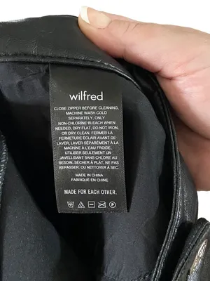 Wilfred Aritzia Melania Faux Leather Pants Black Size 4 Minimalist Classic Sexy thumbnail 4