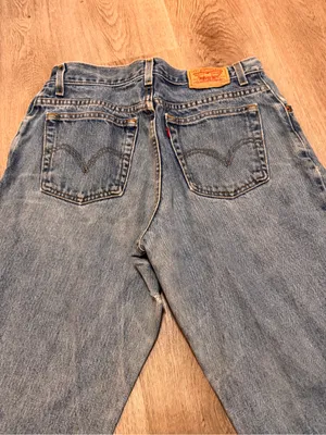 Levi’s 550 Relaxed Tapered Denim Blue Jeans Women’s 12 thumbnail 3