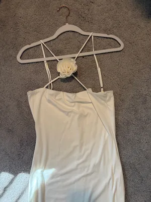 Klesis Flower Detail Maxi White Dress thumbnail 3