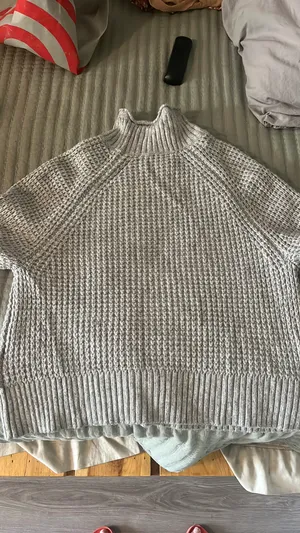 American Eagle Outfitters Turtleneck thumbnail 5