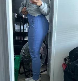 Grey's Anatomy Scrub Pants thumbnail 2