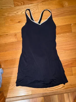 Golf athletic dress thumbnail 3