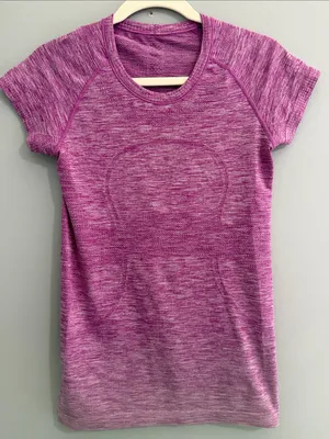 Lululemon Swiftly Tech Short Sleeve Crew Heathered Purple / Magenta Mix Size 6 thumbnail 1