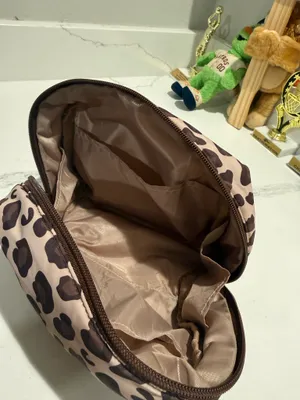 Amazon Bagsmart Makeup Bag Pink thumbnail 3