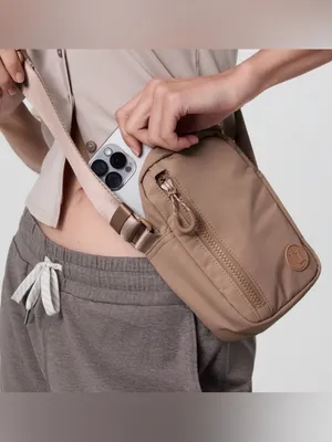 Vuori Women’s All Around Crossbody rose clay rare sold out colorway spring thumbnail 4