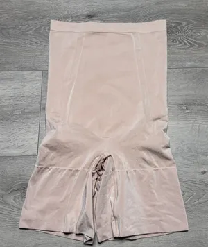 Spanx OnCore High Waisted Mid Thigh Short Beige SS1915 Large L Bottom Shapewear thumbnail 1