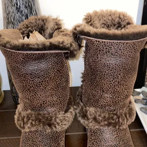 Rare!! UGG Skylah Brown Bomber Leather Faux Fur Boots Size 6 thumbnail 14