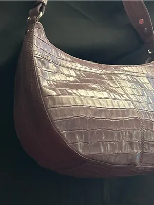 Maxx New York Lilac Croc-Embossed Shoulder Handbag thumbnail 10