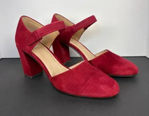 Eileen Fisher Mary Jane Block Heel Pumps in Burgundy red Suede 3 inch heel Size 8 thumbnail 1