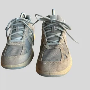 New Balance Women's Abzorb Sneakers WW877SB Size 9.5 Gray Suede/Mesh Athletic thumbnail 11