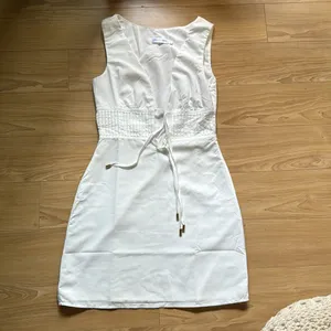 Beginning Boutique White Dress thumbnail 2