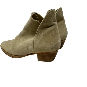 Free‎ People Charm Double V Ankle Boots Camel Suede Size Beige 37.5 US 7 thumbnail 8