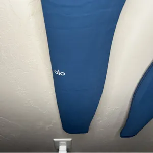 Alo Blue Ripped Warrior High Rise Yoga Leggings‎ thumbnail 11