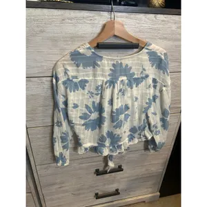 American Eagle Blue Floral Tie Front Crop Top Ruffle Blouse Small NWT 035-2351 thumbnail 6