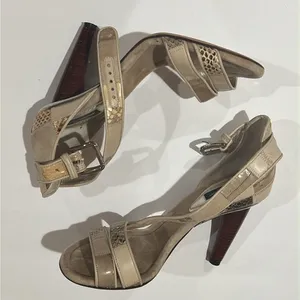 Dolce & Gabbana cream heels thumbnail 6