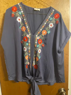 Entro Floral Embroidered Blouse thumbnail 1