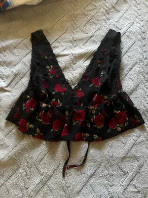 Garage Lace Trim Cami Top thumbnail 3