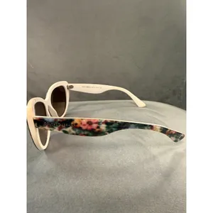 Dolce & Gabbana White & Floral Cat-Eye Sunglasses DG 4189 2780/13 Made in Italy thumbnail 2