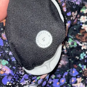 Lululemon Align High Rise Shorts thumbnail 3