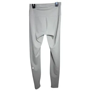 Lululemon Wunder Train Leggings in Riverstone Size 6 28" Inseam thumbnail 4