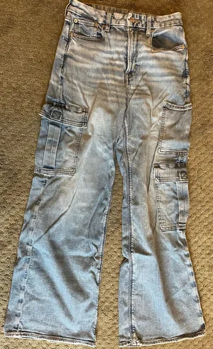 American Eagle Jeans thumbnail 1