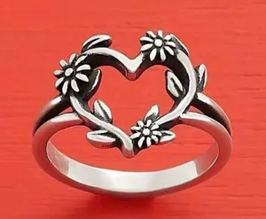 Gorgeous Stainless Steel Silver Hollow Heart Ring Size 7 thumbnail 1