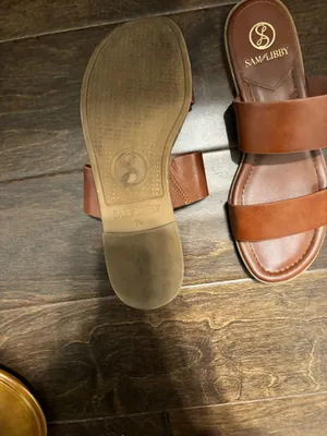 Brown sandals Size 7.5 thumbnail 3