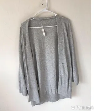 Aritzia The Group Babaton Grey Cardigan thumbnail 2