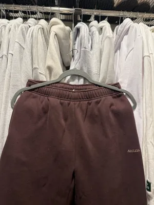 Aritzia Mega Sweatpants thumbnail 3