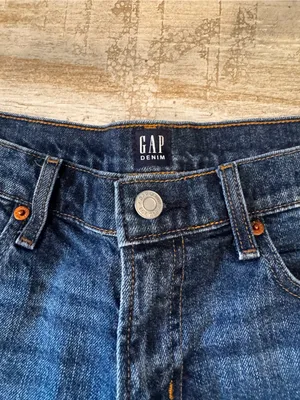 GAP Dark Indigo Rolled-Hem Denim Shorts with Distressed Accents thumbnail 3