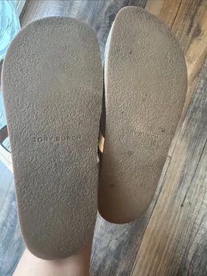 Tory Burch Pale Pink Leather Logo Thong Sandals thumbnail 3