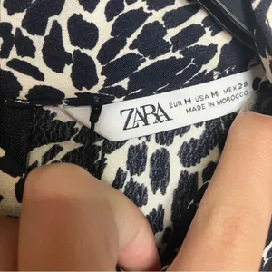 Zara puffed sleeves blouse‎ lightweight new with tags size medium thumbnail 3