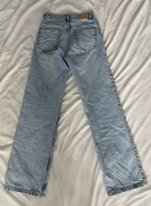 ZARA High Rise Straight Leg Jeans thumbnail 3