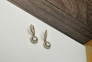 Nadri Crystal Clear Gold Tone Dangle Drop Pierced Earrings thumbnail 3