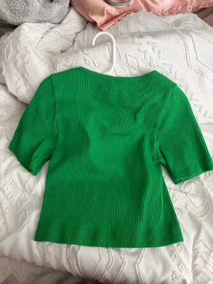 Aritzia Top thumbnail 3